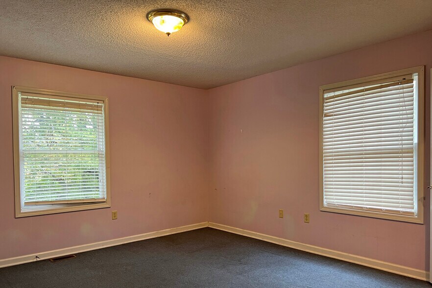 More Photos Of 1117 Brookhaven Rd, Franklin Assisted Living For Sale