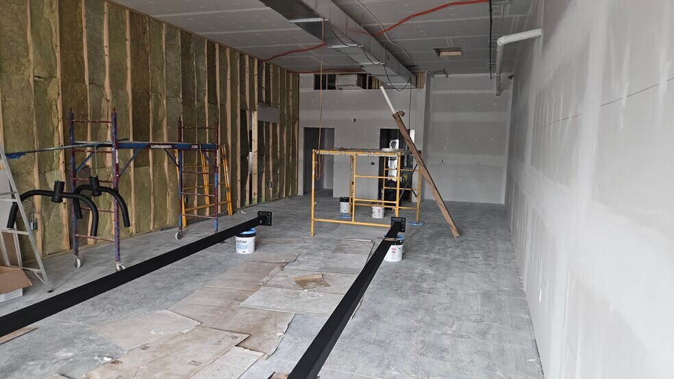 More Photos Of 887 Wyoming Ave, Wyoming Office For Sale
