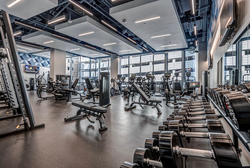 More Photos Of 499 W Sheridan Ave, Oklahoma City Office For Lease