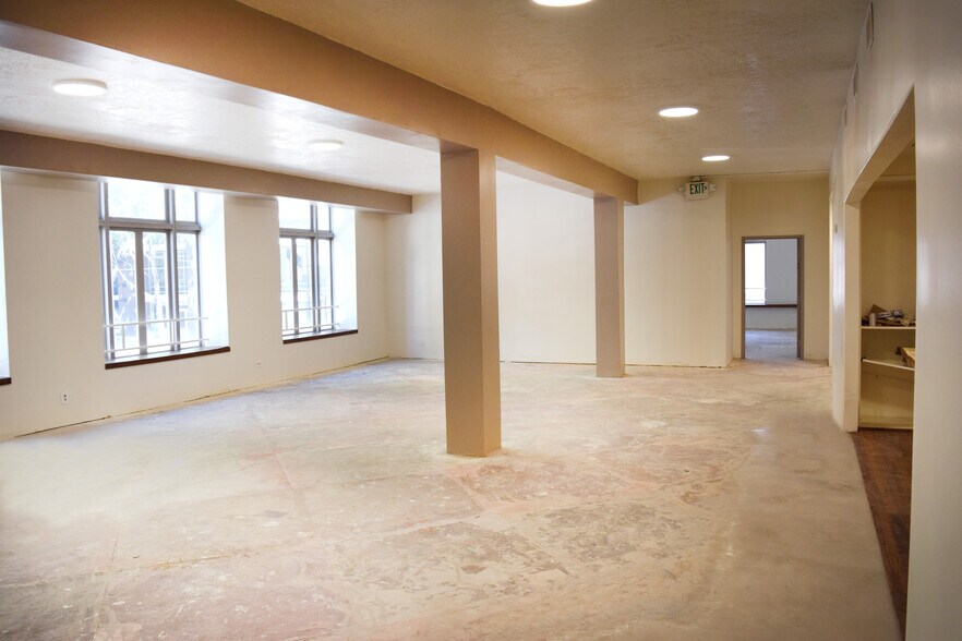 More Photos Of 316 SW 11th Ave, Portland Storefront Retail Office For Lease