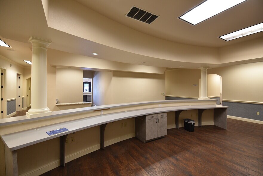 More Photos Of 3315 Unicorn Lake Blvd, Denton Medical For Lease