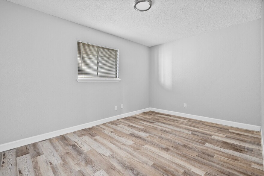 More Photos Of 10518 Heizer Dr, Corpus Christi Apartments For Sale