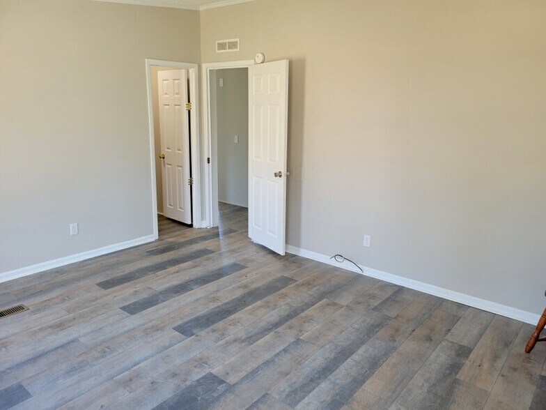 More Photos Of , Morganton Flex For Sale