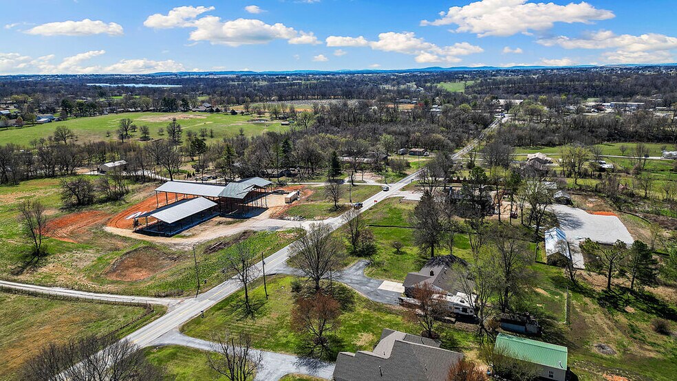 More Photos Of 3026 AR-112 Hwy, Springdale Office For Sale