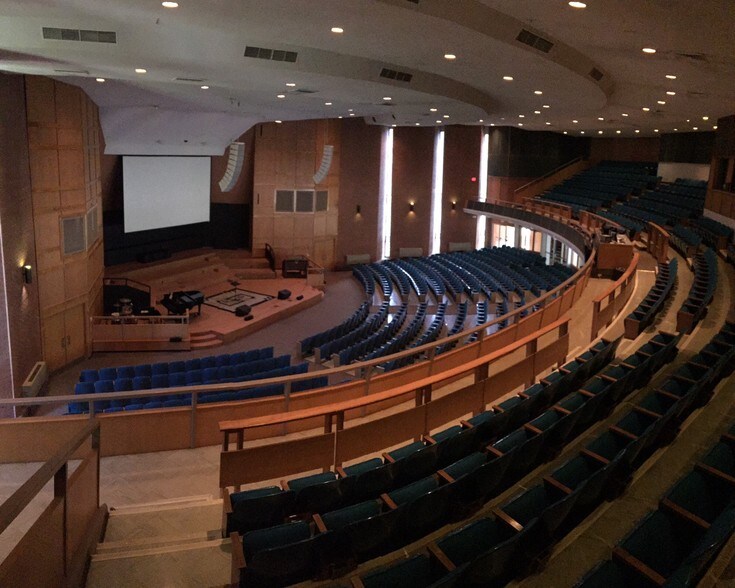 More Photos Of 3000 N Grant Ave, Springfield Schools For Sale