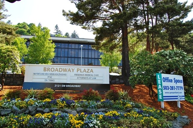 More Photos Of 2121 SW Broadway, Portland Office For Lease