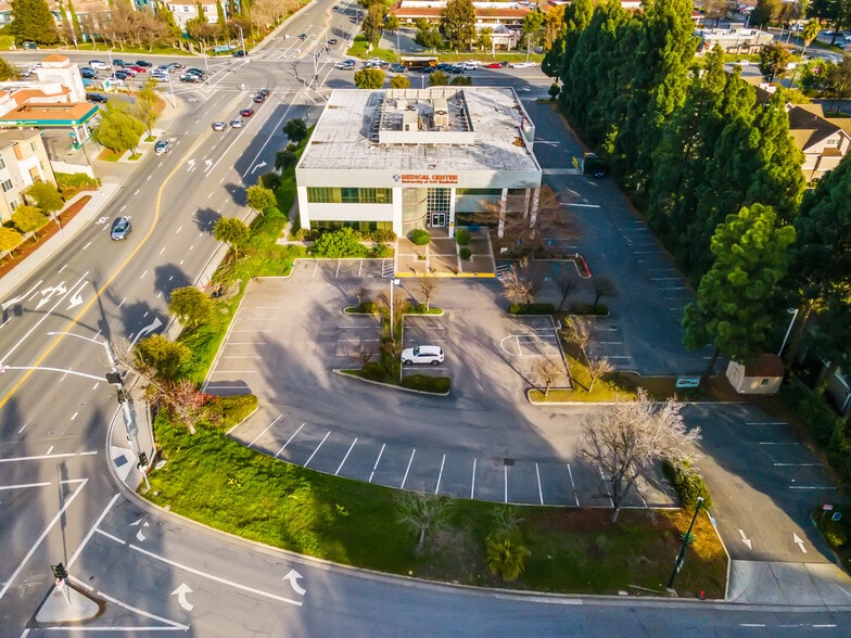 More Photos Of 595 Lawrence Expy, Sunnyvale Medical For Sale