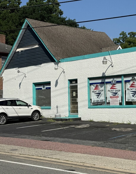 More Photos Of 3910-3912 Rhode Island Ave, Brentwood Freestanding For Lease