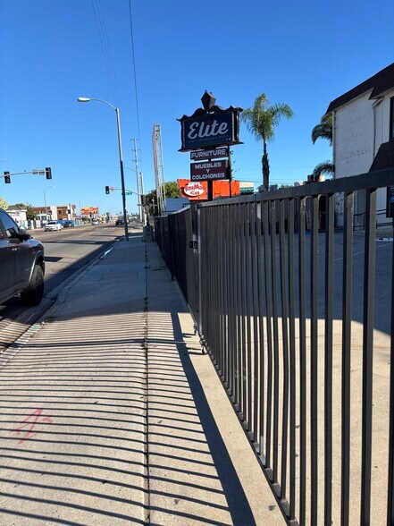 More Photos Of 2704 Highland Ave, National City Freestanding For Lease