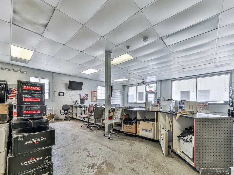More Photos Of 2905 Ball Ground Hwy, Canton Warehouse For Sale