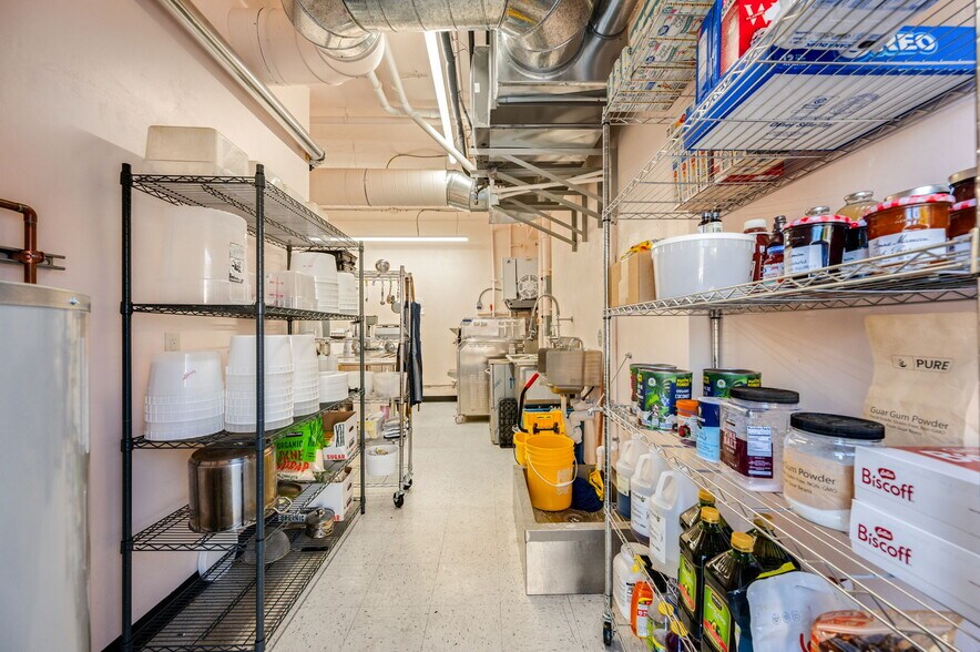 More Photos Of 2363 Mill Rd, Sister Bay Apartments For Sale