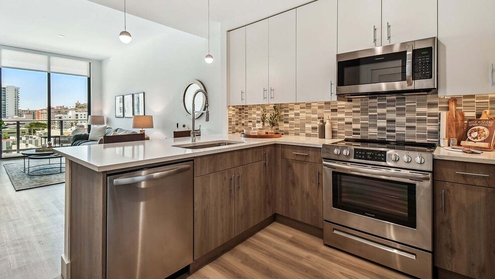 More Photos Of 345 Banyan Blvd, West Palm Beach Apartments For Lease
