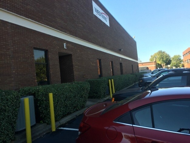 More Photos Of 822 James Record Rd, Huntsville Warehouse For Lease