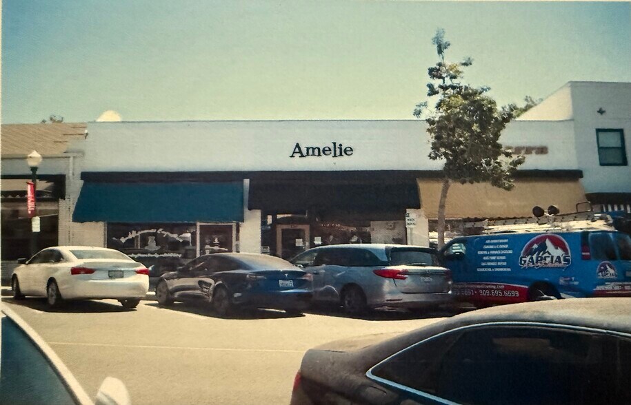 Primary Photo Of 130-134 Yale Ave, Claremont General Retail For Sale