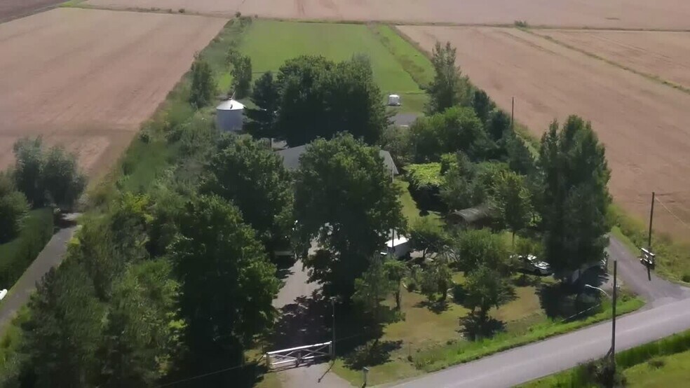 Primary Photo Of 2 Rang Saint-Christophe, Saint-Constant Land For Sale