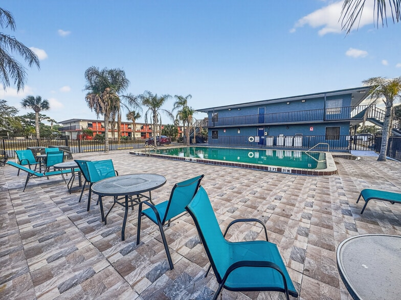 More Photos Of 4125 W Vine St, Kissimmee Hotel For Sale