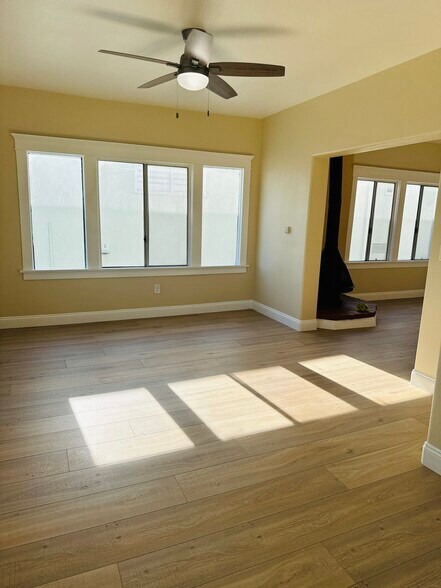 More Photos Of 3921 E Livingston Dr, Long Beach Apartments For Sale