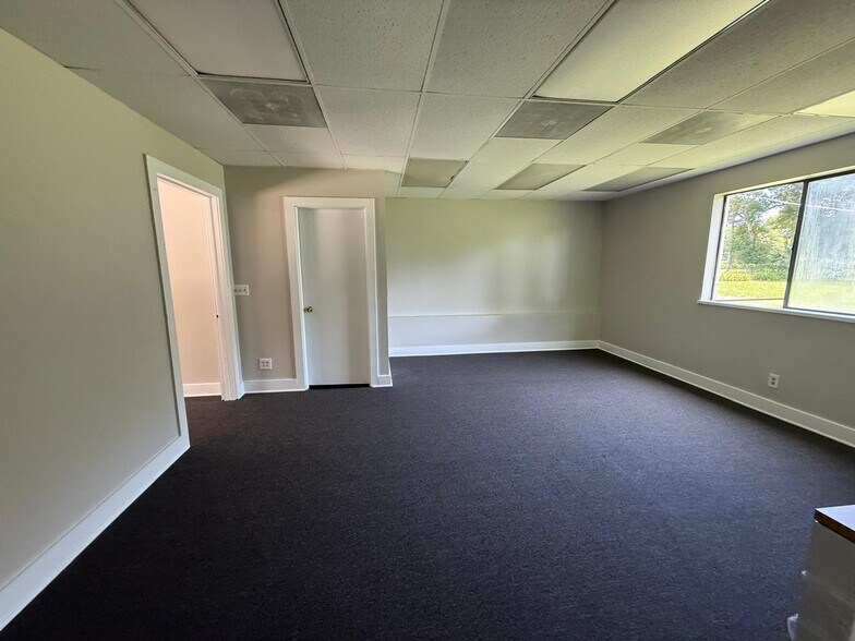 More Photos Of 4570 St John's Ave, Jacksonville Medical For Lease