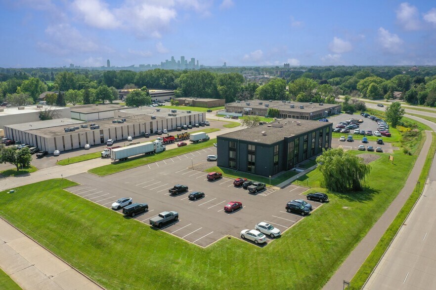 Primary Photo Of 2817 S Anthony Ln, Saint Anthony Office For Lease