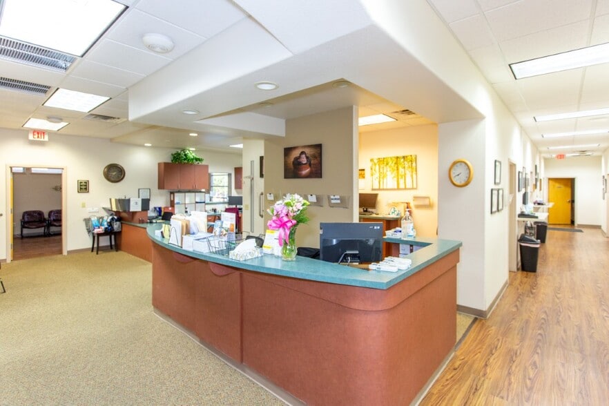 More Photos Of 1005 Division St, Prescott Medical For Sale