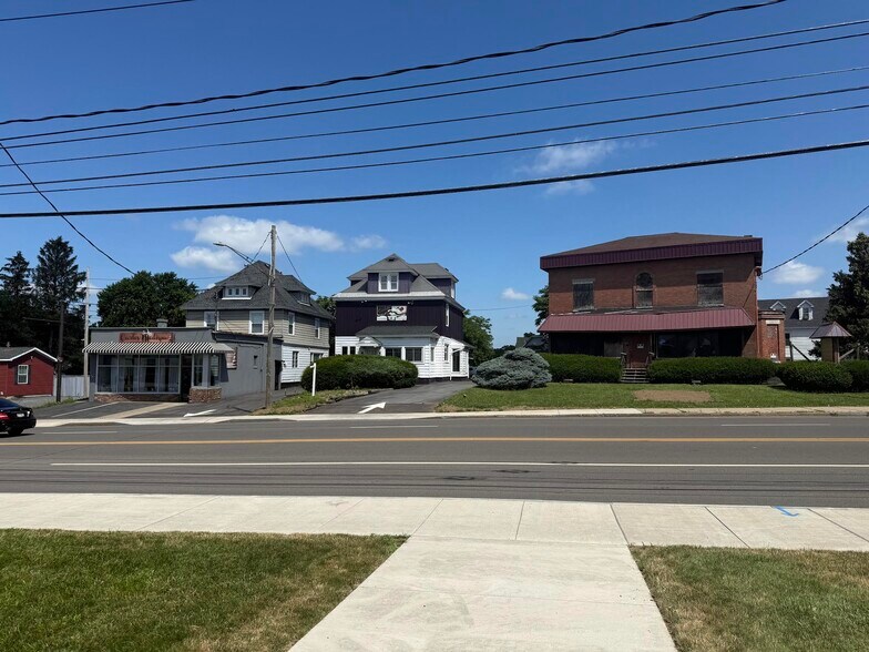 Primary Photo Of , Syracuse Unknown For Sale