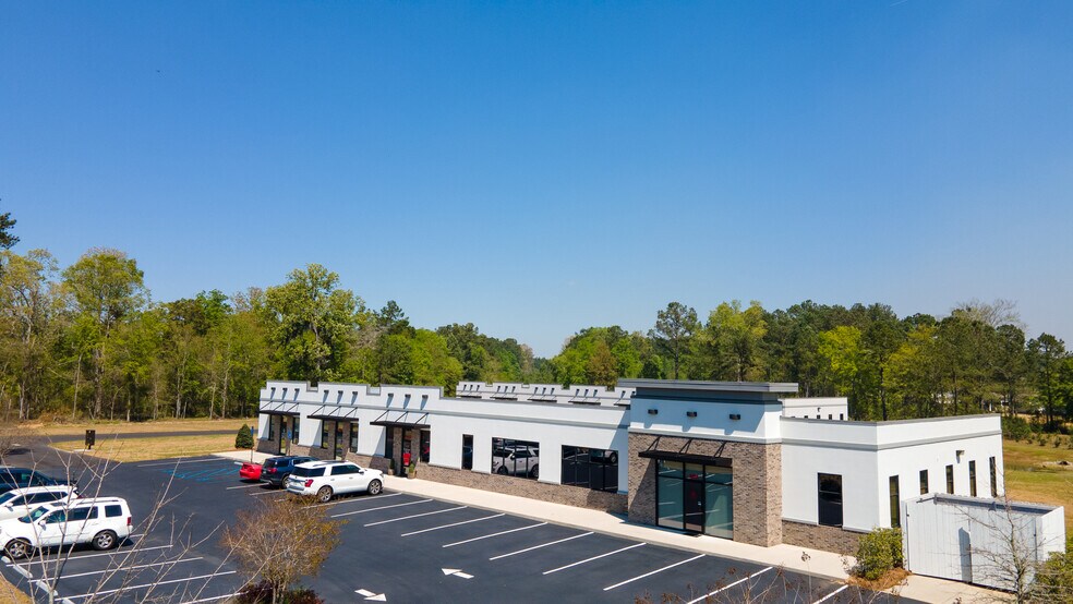 More Photos Of 192 Oakland Pky, Leesburg Office For Lease