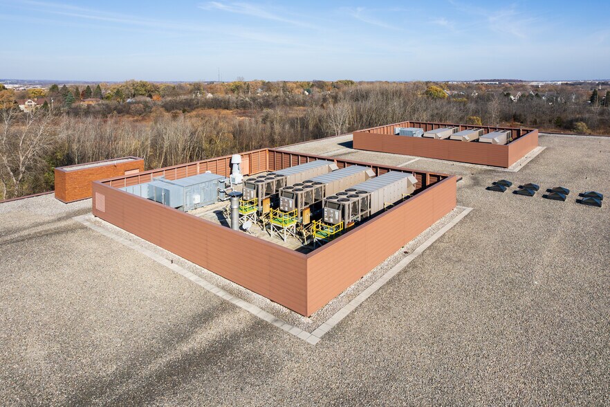 More Photos Of 11000 W Lake Park Dr, Milwaukee Office For Sale