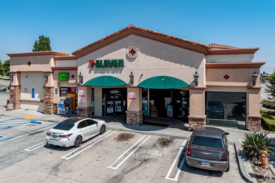 More Photos Of 15264 Summit Ave, Fontana General Retail For Lease
