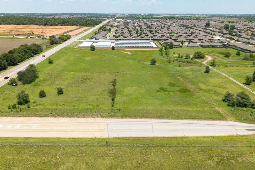 More Photos Of 4500 S Mustang Rd, Mustang Land For Sale