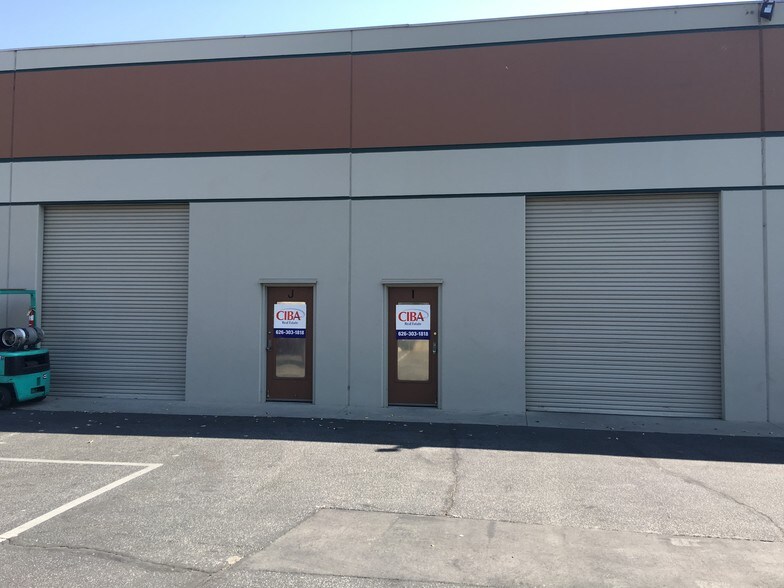 Primary Photo Of 1400 Mountain Ave, Duarte Showroom For Lease