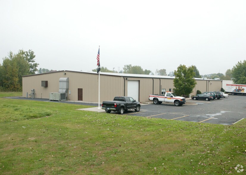 More Photos Of 7 Industrial Rd, Windsor Locks Warehouse For Sale