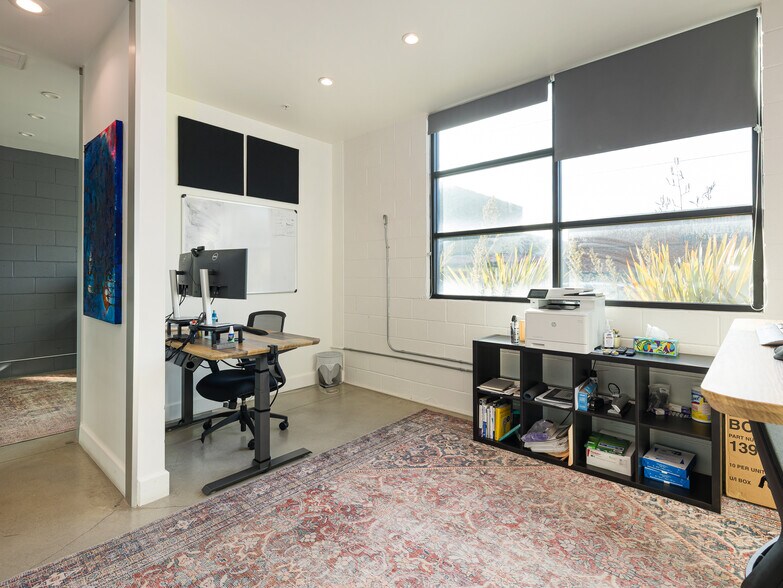 More Photos Of 134 Lomita St, El Segundo Flex For Lease