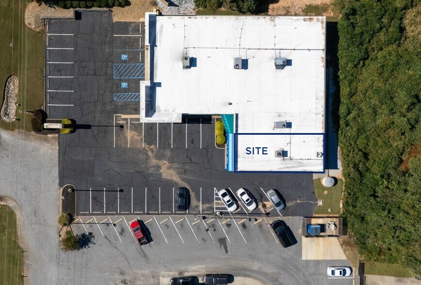 More Photos Of 5208 Calhoun Memorial Hwy, Easley Freestanding For Lease