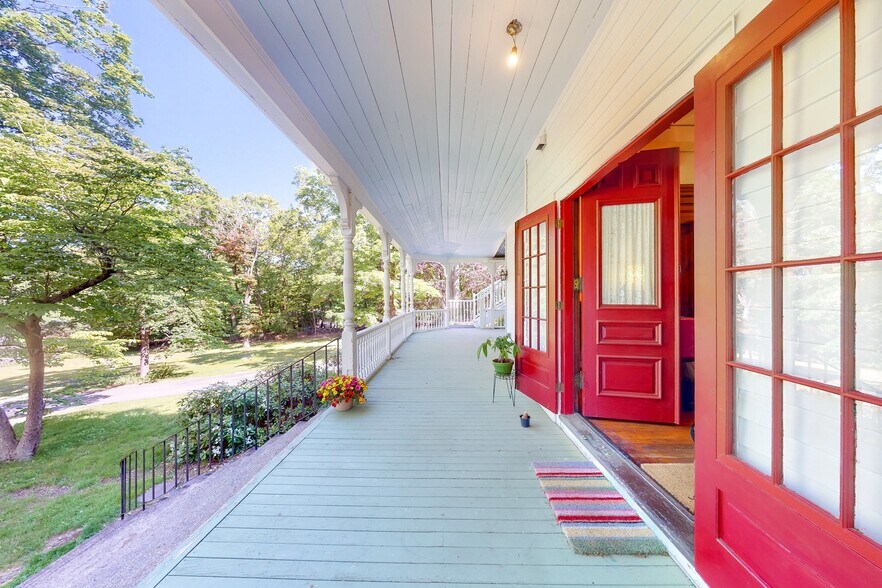 More Photos Of 40 High St, Acton Apartments For Sale