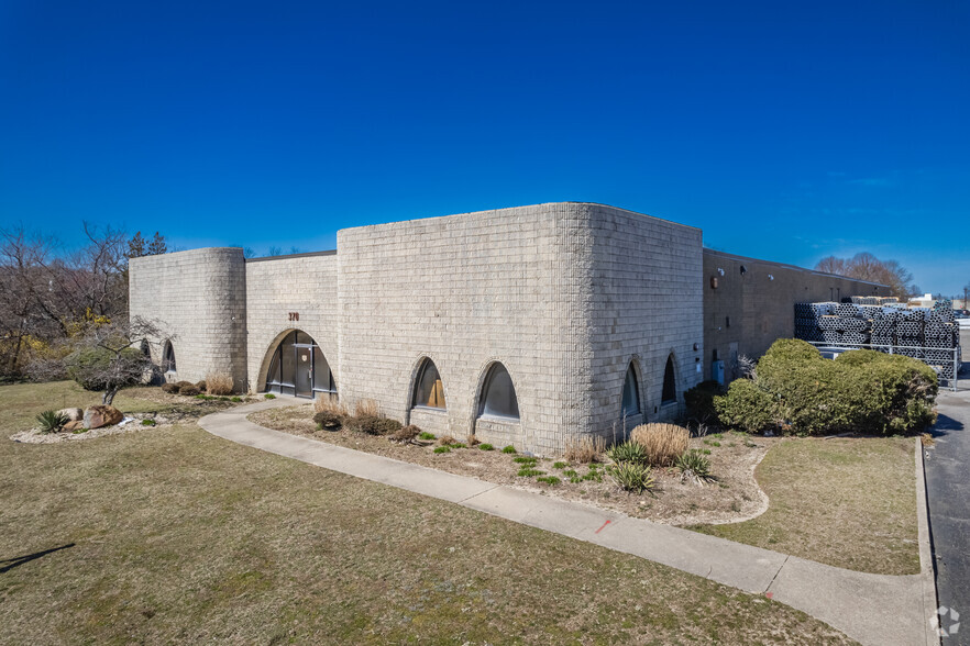 Primary Photo Of 370 Oser Ave, Hauppauge Warehouse For Lease