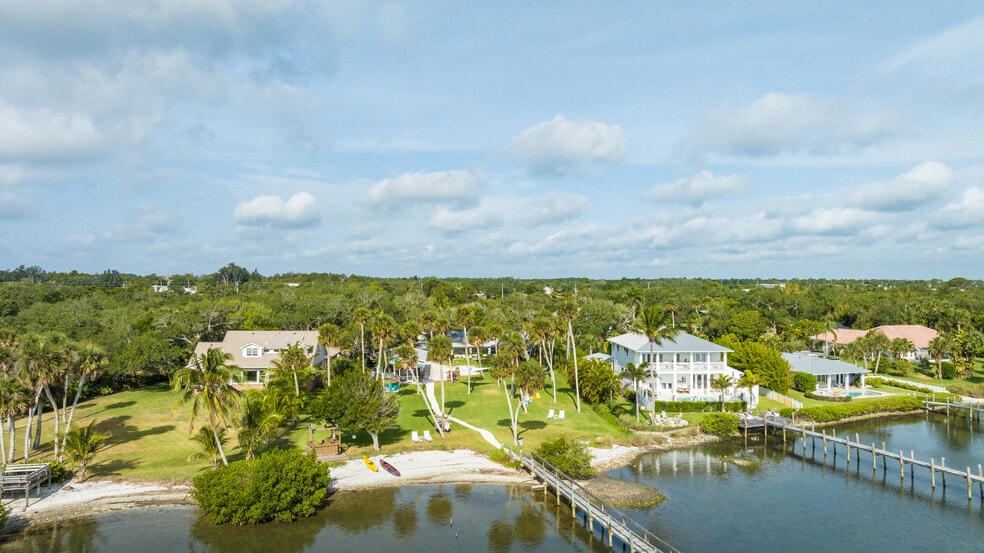 More Photos Of 11450 S Indian River Dr, Sebastian Hotel For Sale