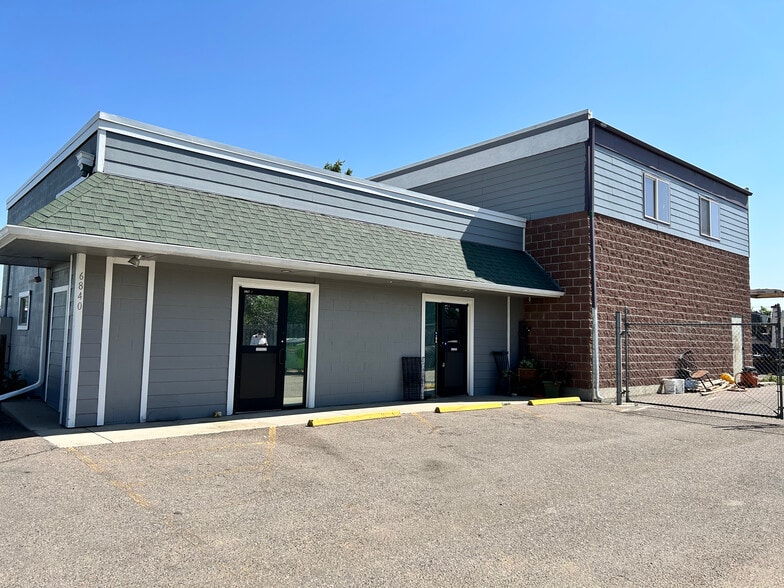 More Photos Of 6838 Lowell Blvd, Denver Warehouse For Sale