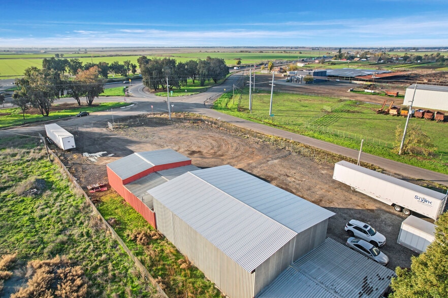 More Photos Of 10150 Mingo Rd, Galt Warehouse For Lease