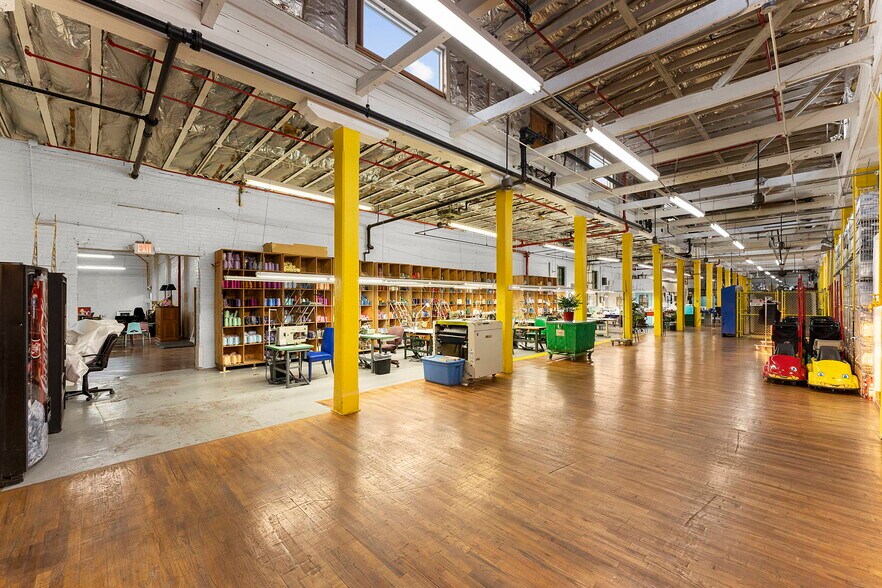 More Photos Of 100-118 John F Kennedy Dr N, Bloomfield Warehouse For Sale