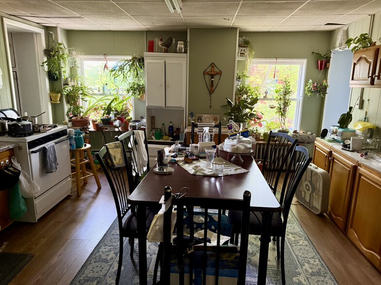 More Photos Of 1748 Eastern Ave, Baltimore Flex For Sale