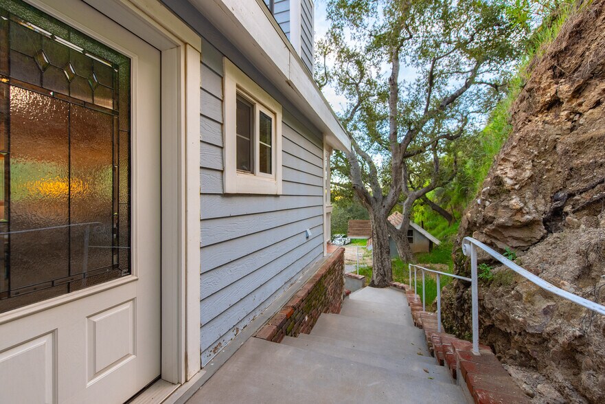 More Photos Of 12141 Wildwood Trl, Kagel Canyon Specialty For Sale