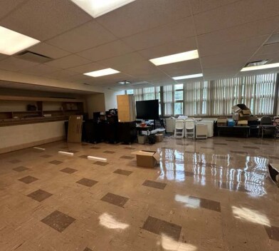 More Photos Of 3945 S Kansas Ave, Milwaukee Schools For Sale