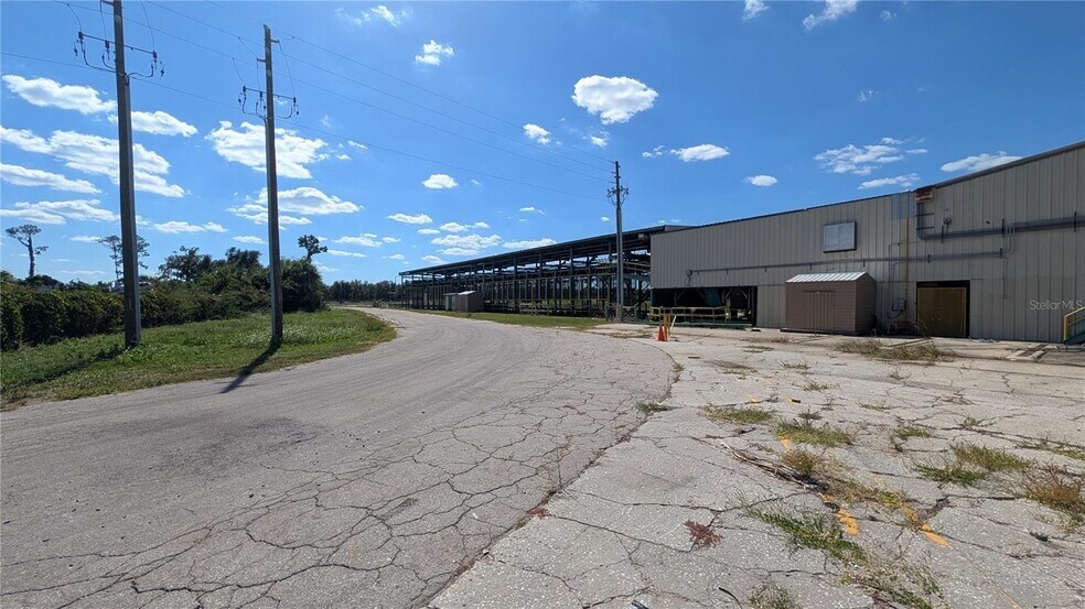 More Photos Of 1509 S Byron Butler Pky, Perry Manufacturing For Lease
