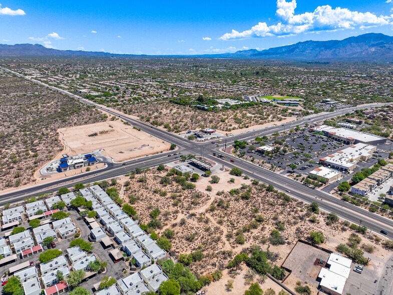 More Photos Of 8305 Thornydale Rd, Tucson Land For Lease