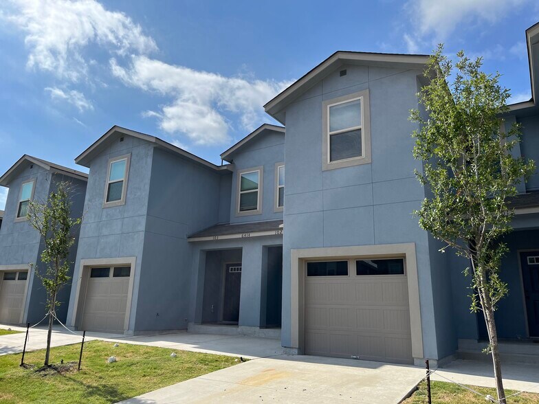 More Photos Of 6414 Luglio Ln, San Antonio Apartments For Sale