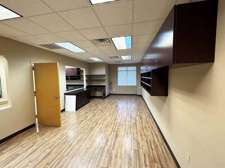 More Photos Of 135 Parkway Office Ct, Cary Medical For Sale