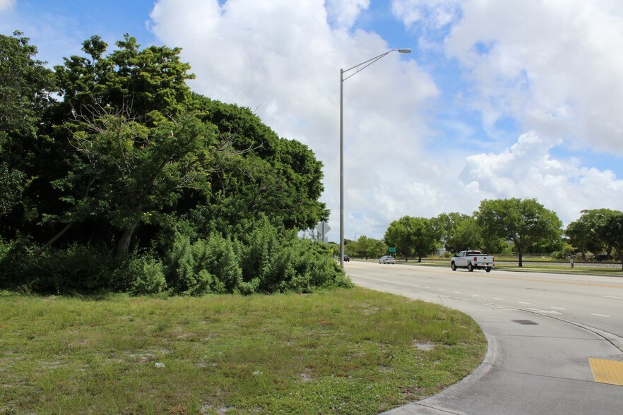 More Photos Of 583 S Dixie Hwy, Deerfield Beach Land For Sale
