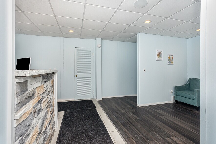 More Photos Of 7261 Gratiot Rd, Saginaw Medical For Sale