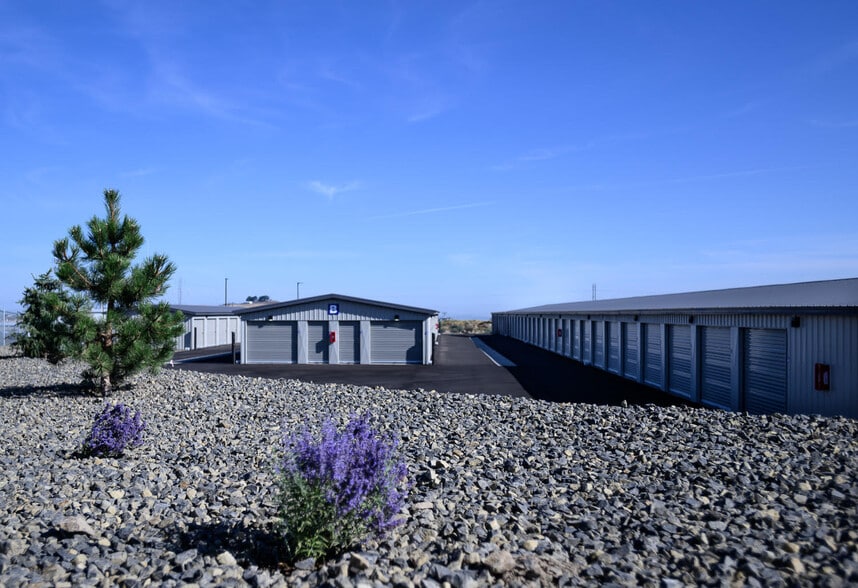 More Photos Of 4621 Southridge Blvd, Kennewick Self Storage For Sale