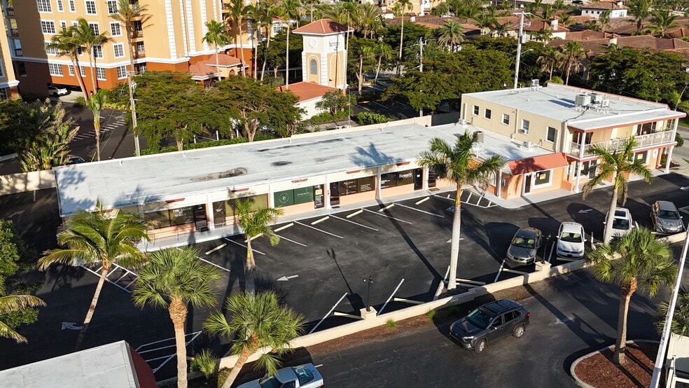 More Photos Of 127 Tampa Ave E, Venice Storefront Retail Office For Lease